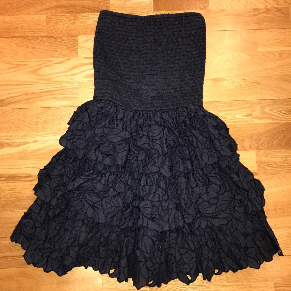 Cute sun dress!